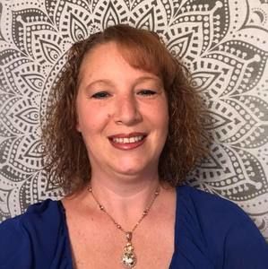 Meet your Posher, Leslie